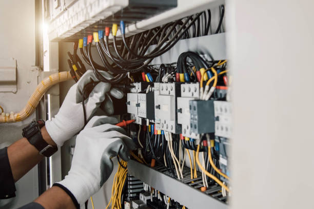 Best Commercial Electrician Services  in Macdonnell Heights, NY